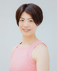 金原晴香